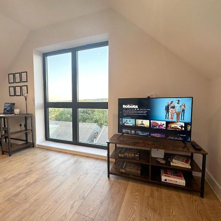 Stylish & Spacious Apartment 로열턴브리지웰즈 외부 사진