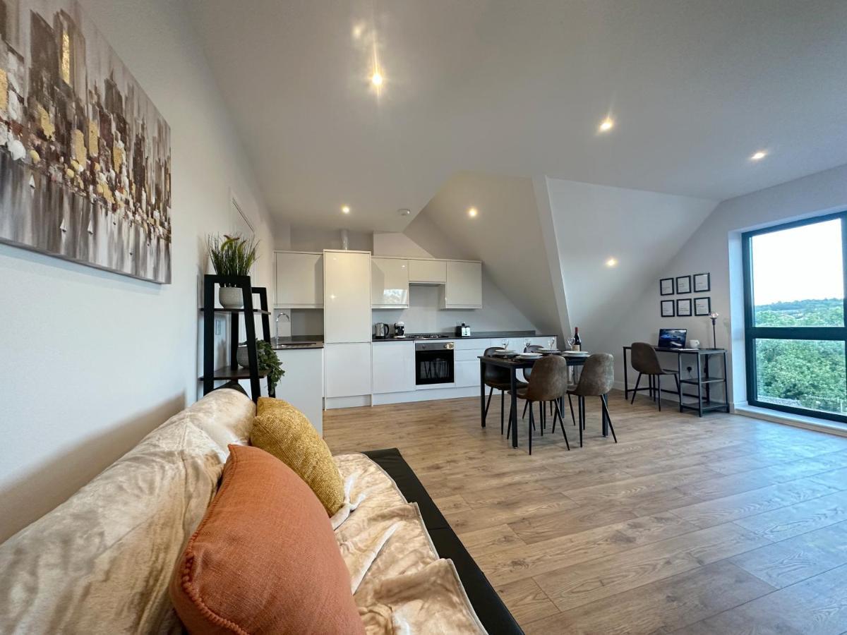 Stylish & Spacious Apartment 로열턴브리지웰즈 외부 사진