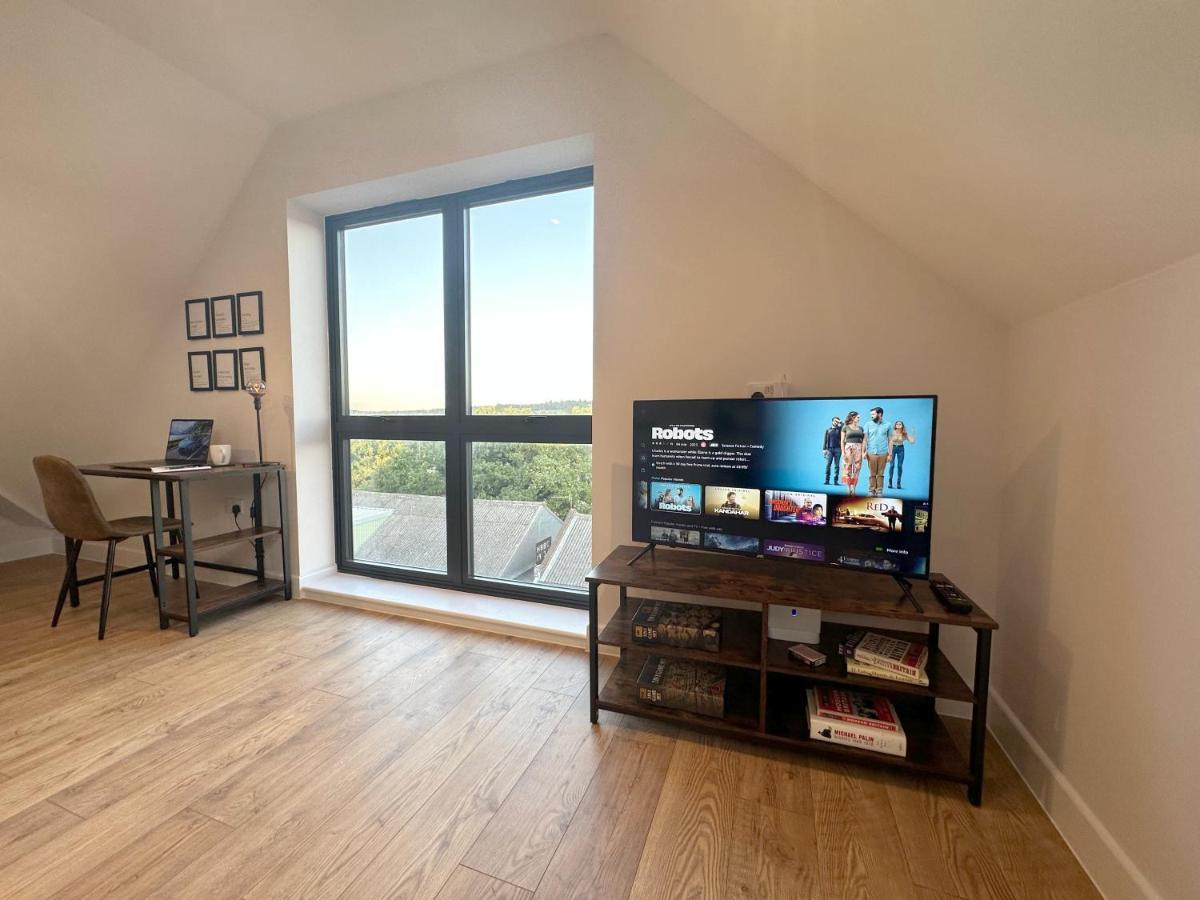 Stylish & Spacious Apartment 로열턴브리지웰즈 외부 사진